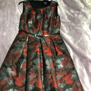 Beautiful Roz & Ali BELTED FLORAL JACQUARD DRESS